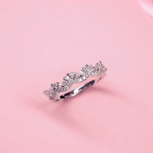 แหวนเพชร Timeless Curve Diamond Ring