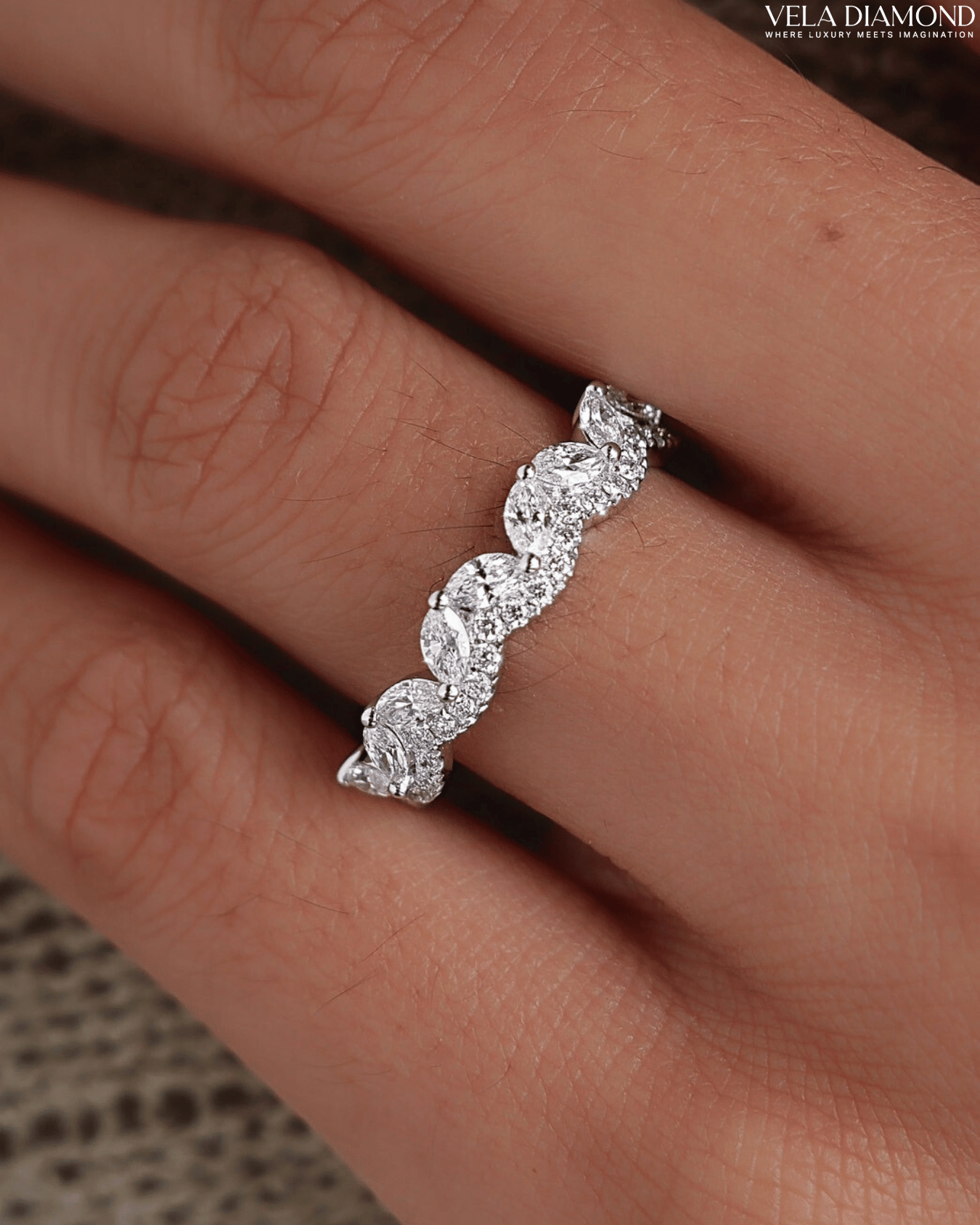 แหวนเพชร Timeless Curve Diamond Ring - Image 3