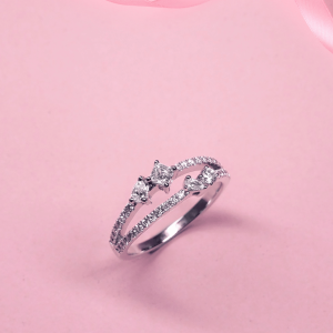 แหวน Asscher & Pear Diamond Ring