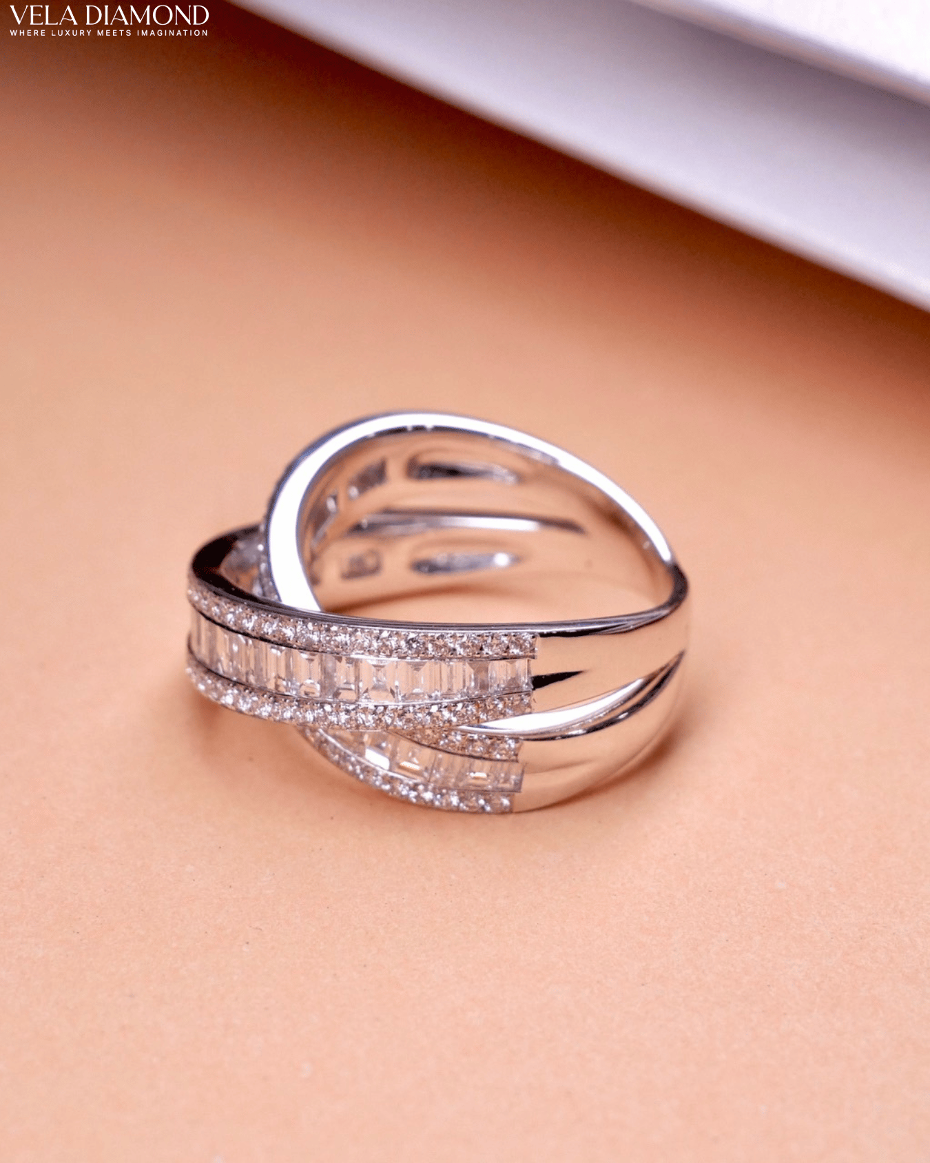 Vela Interlocking Circles Ring 2.29 ct. - Image 4