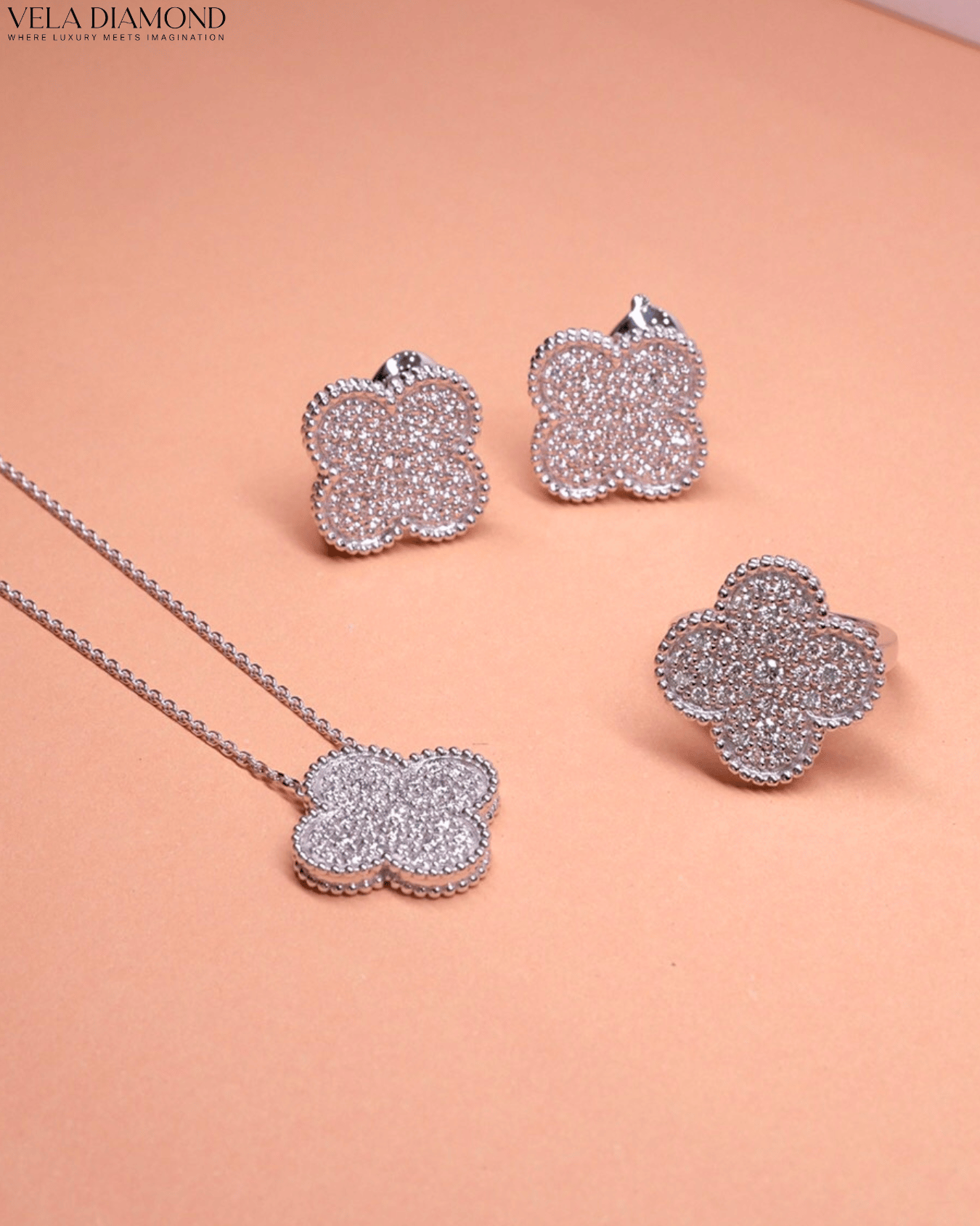 แหวน Clover Bloom Diamond Ring – White Gold - Image 4