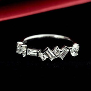 แหวน Signature Vela Diamond Fancy Mix – Baguette, Marquise & Round Diamonds