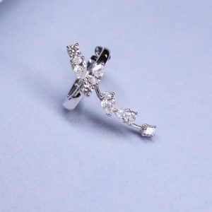 Vela Clamberelle Diamond Earcuff
