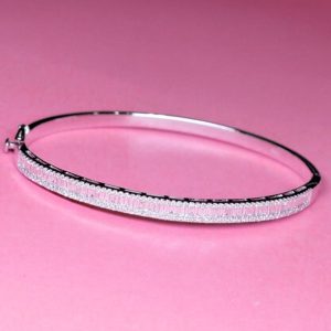 กำไลเพชร Vela Tapper Diamond Bangle