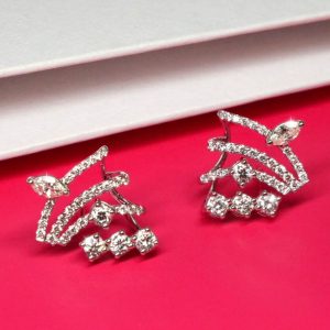 ต่างหูเพชร Vela Layered Elegance