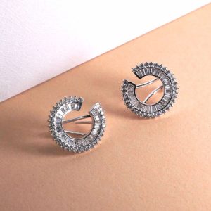 ต่างหูเพชร Vela Lune Curve