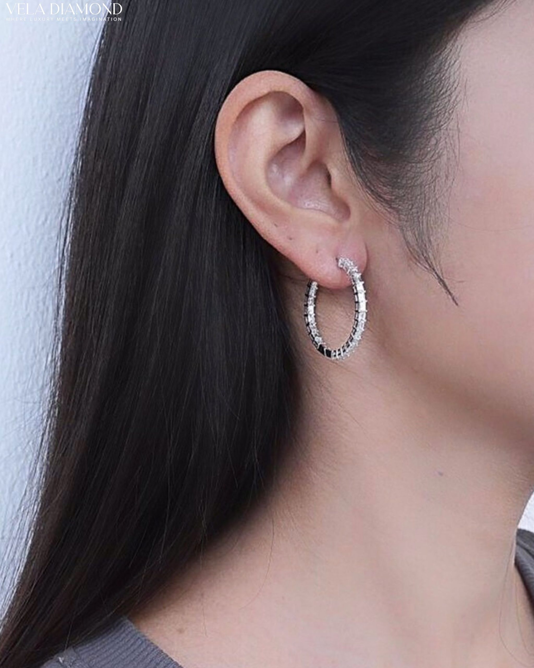 ต่างหูเพชร Vela Signature Spark Hoops - Image 3