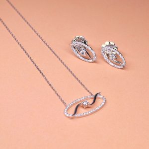 สร้อยคอ จี้เพชร Minimal Sparkle