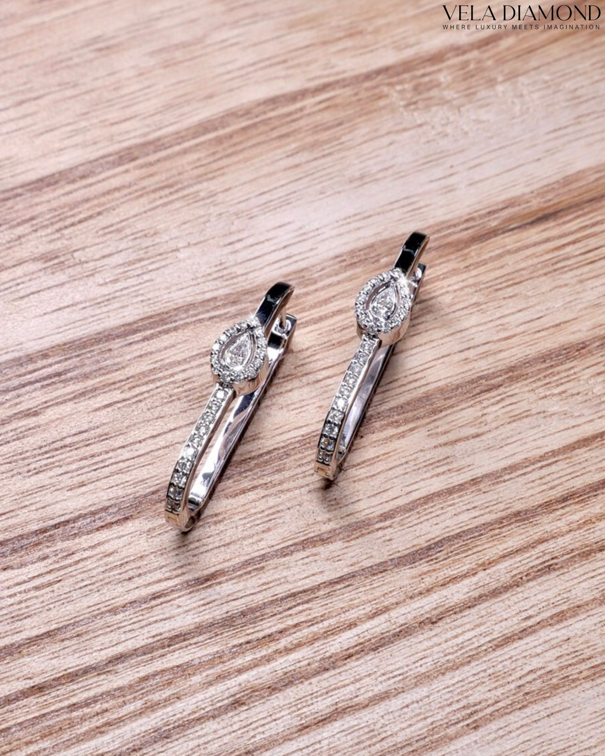 ต่างหู Vela Black Rhodium Brilliance