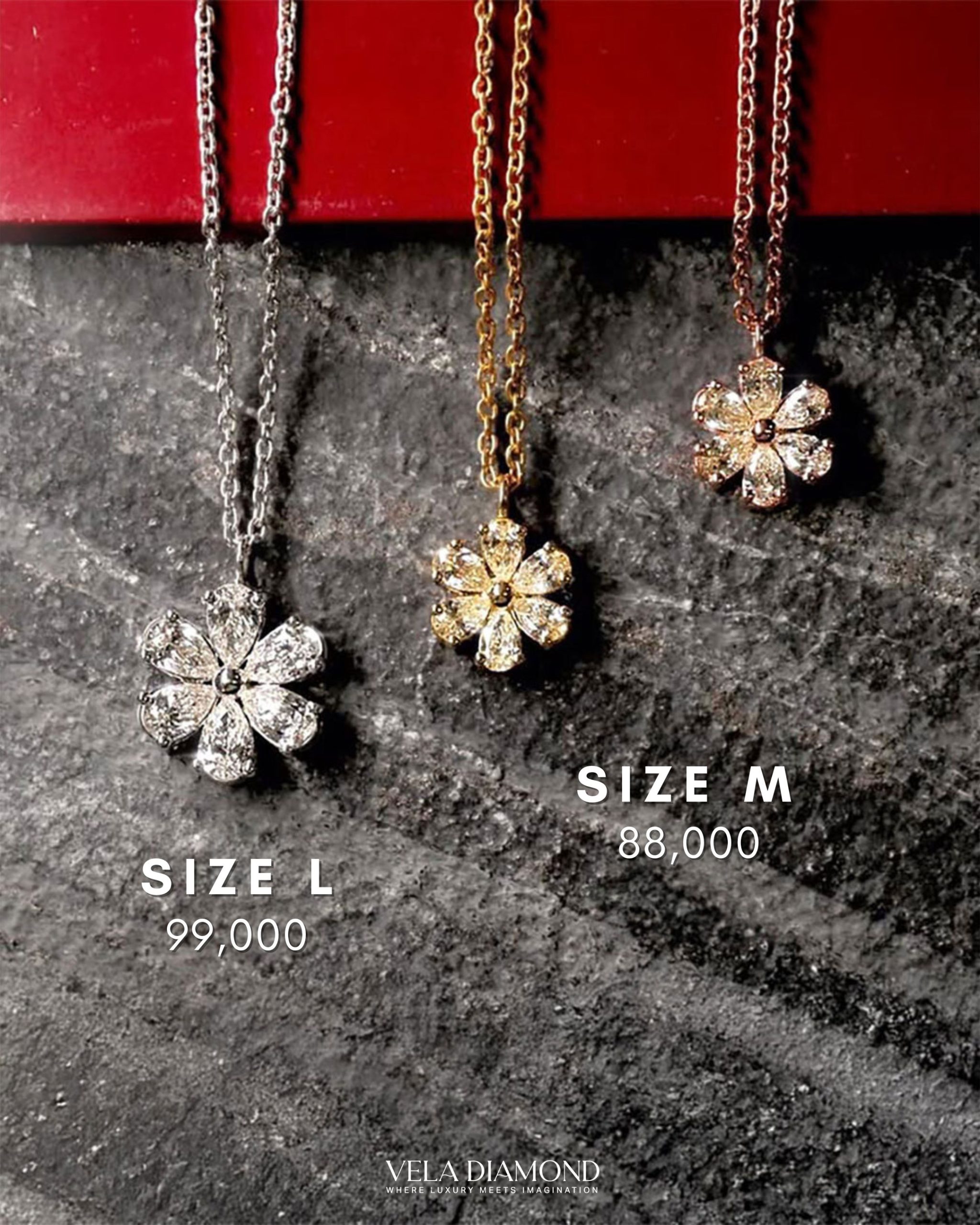สร้อยคอจี้เพชร Pear Diamond Flower Pendant (Medium)