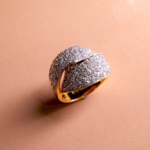 แหวนเพชร Radiant Twist Ring