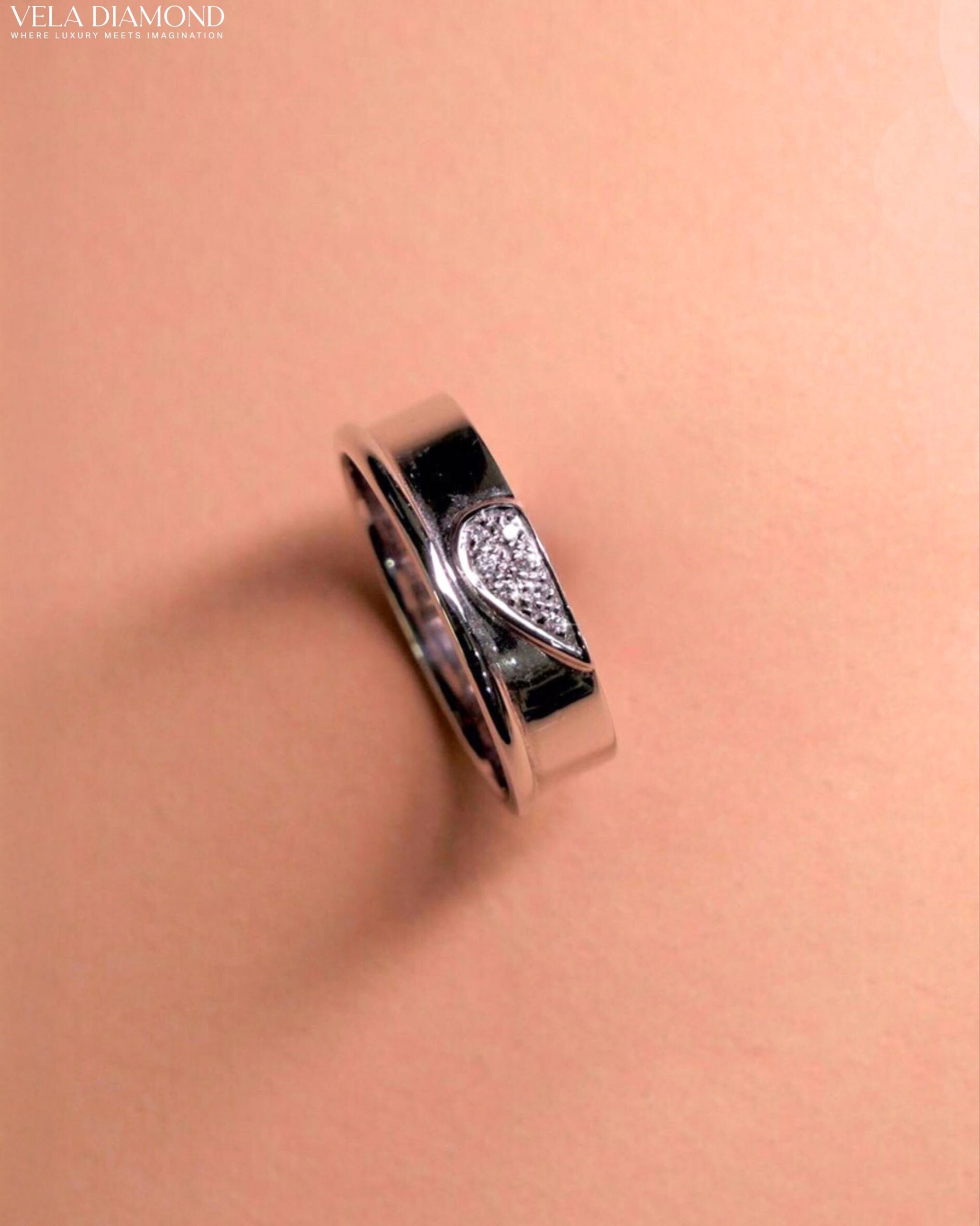 แหวนเพชร Heart to Heart Diamond Ring Collection - Image 5