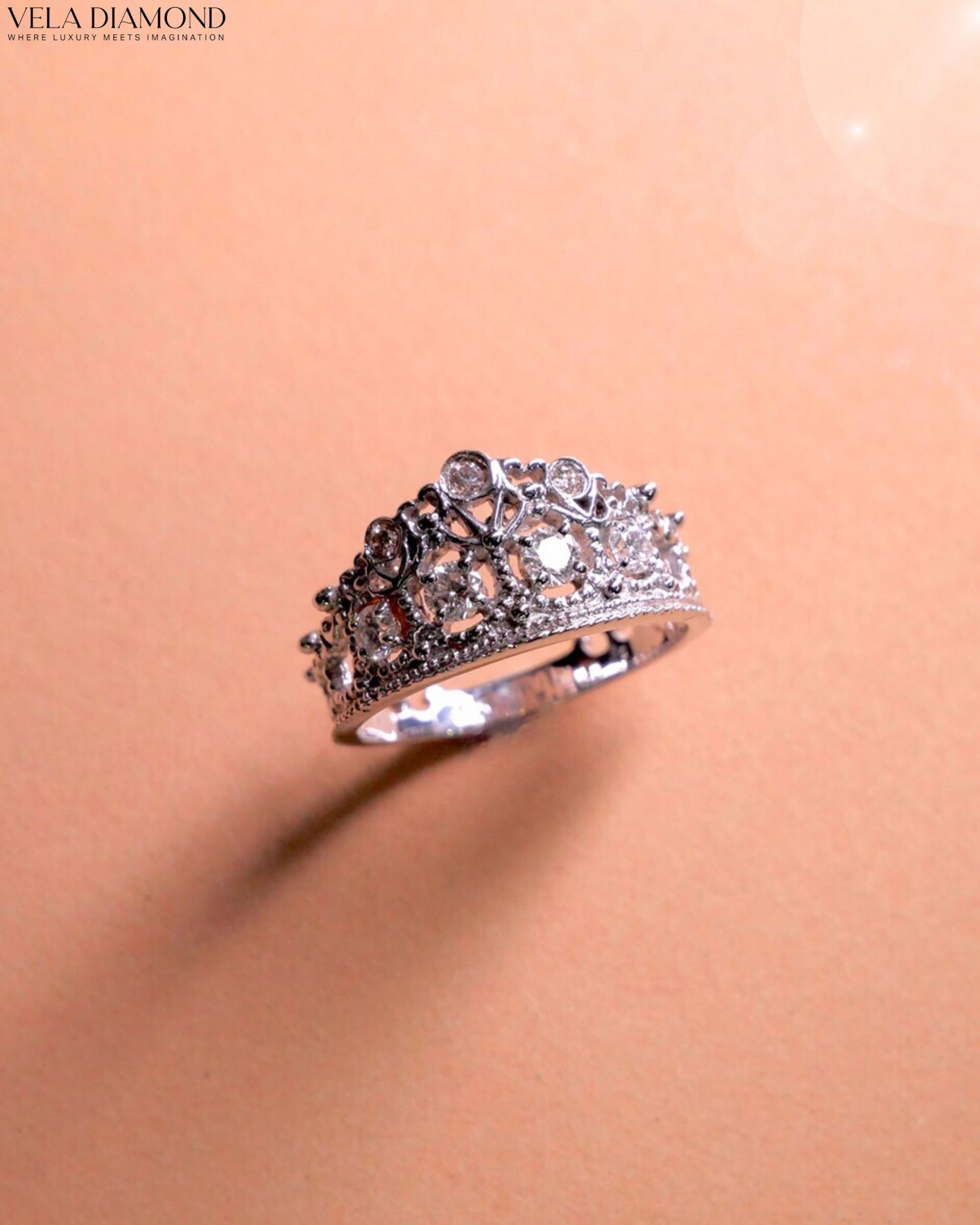 แหวนเพชร Crown Lace Diamond Ring