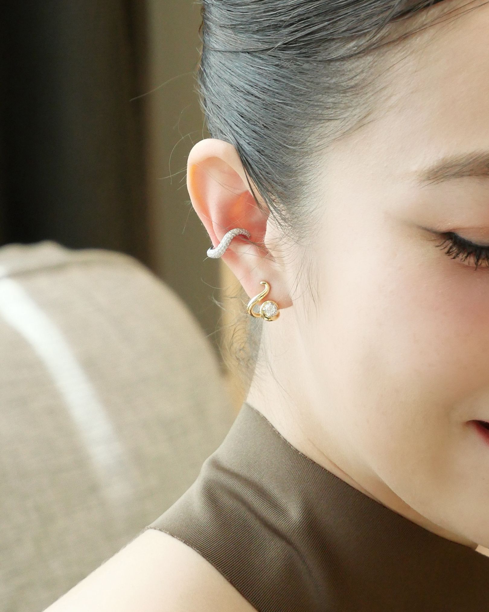 Adorn Round Diamond Stud Earrings — Adorn Collection - Image 3