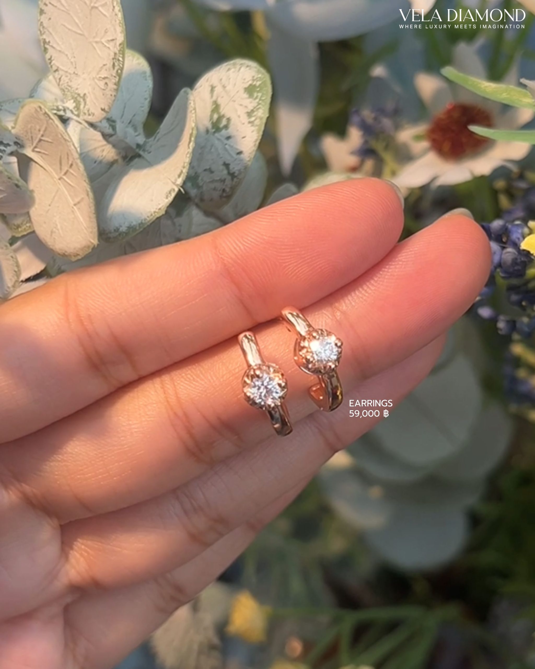 ต่างหู Vela Soft Curve Diamond Earrings - Image 3