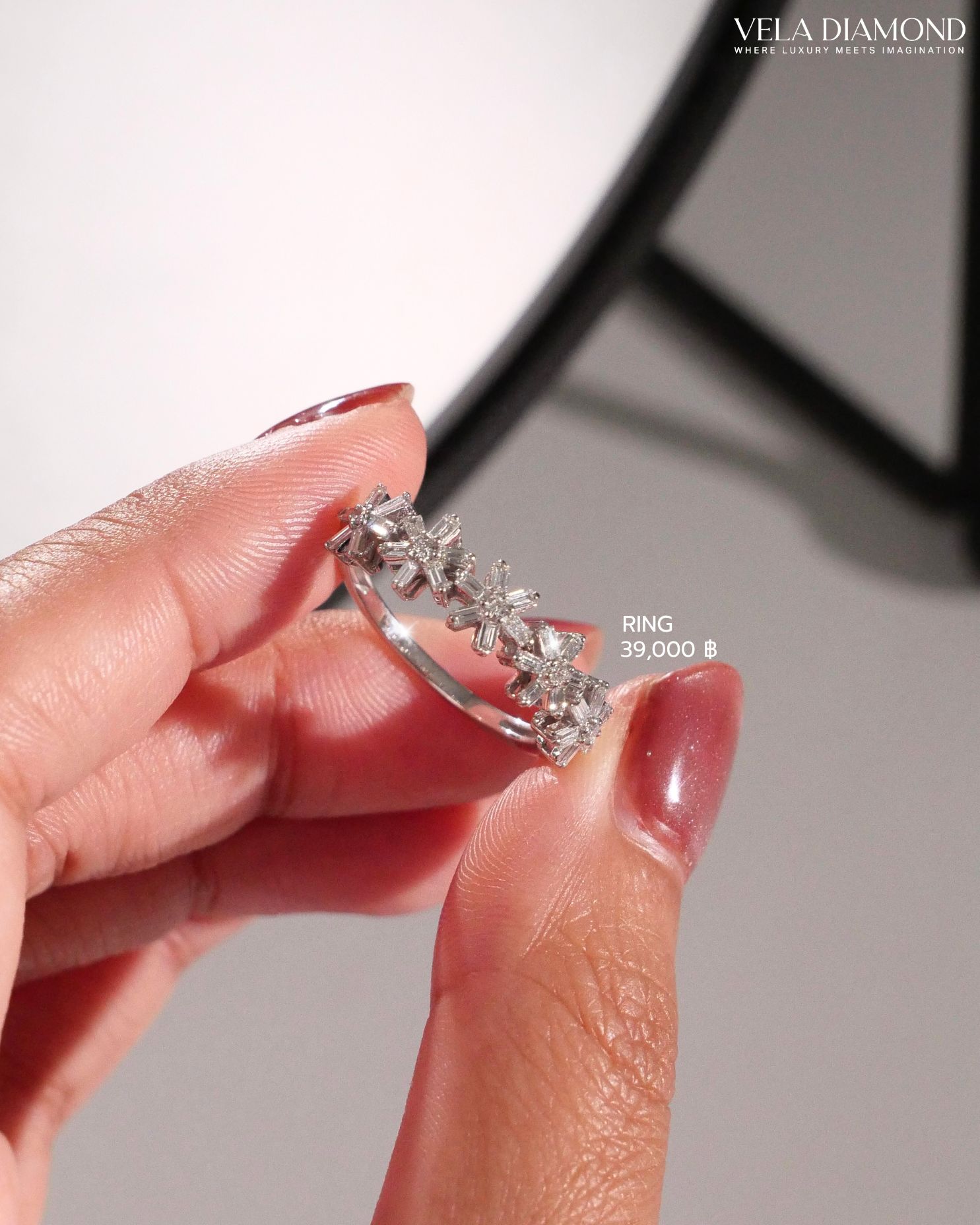 Vela Flower Diamond Ring 0.52 ct - Image 2